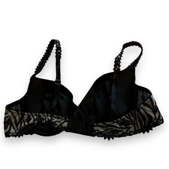 Chantelle Underwire Bra Zebra Print Mesh Black White Made in France Size 36B - Picture 4 of 11